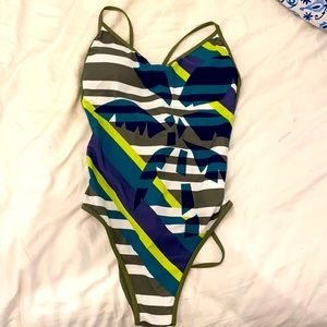 One piece bikini